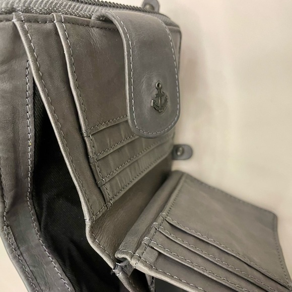 Harbour 2nd Leather Isidora Wallet Dark Gray, EUC - Picture 8 of 9